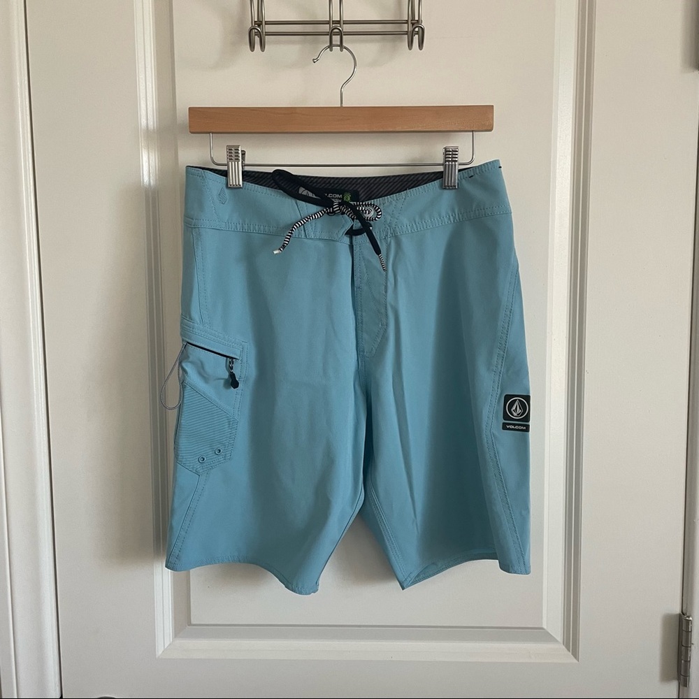 Men's Volcom Mod-Tech Board Shorts Size 29